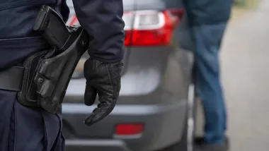 Kontrola w Przetoczynie ujawniła sądowy zakaz. 33-latek prowadził Renault