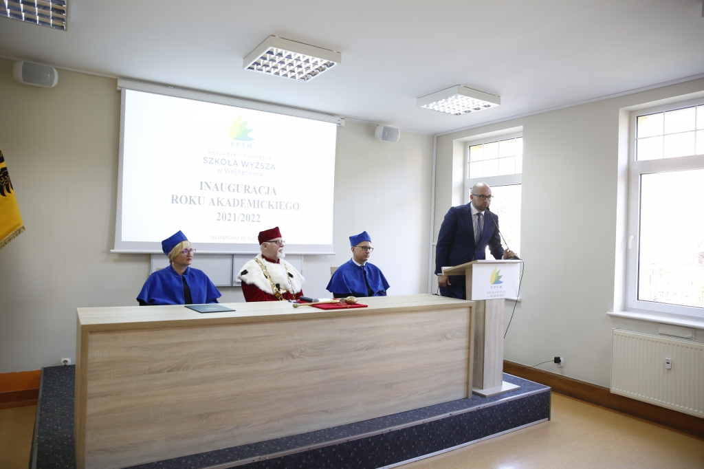 UM Wejherowo: Inauguracja nowego roku akademickiego KPSW w Wejherowie