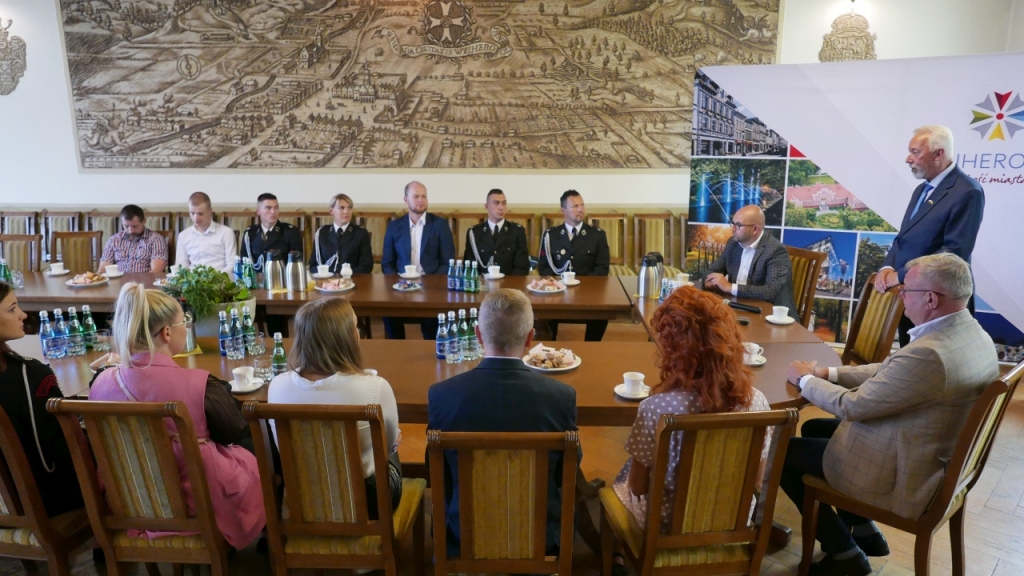 UM Wejherowo: Gratulacje dla strażaków OSP Wejherowo