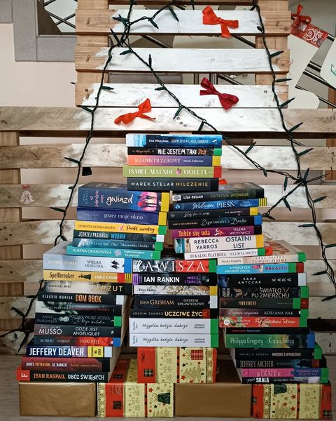 Biblioteka Wejherowo:  Nowości książkowe na bibliotecznych...