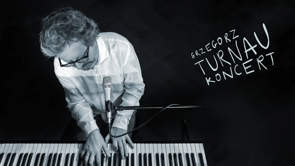 Grafika promocyjna wydarzenia Grzegorz Turnau z zespołem w Wejherowie