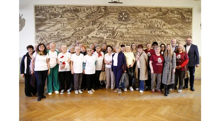 Seniorzy z Malborka poznawali Wejherowo od kulis