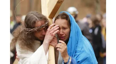 Kalwaria Wejherowska zamieniła się w drogę ciszy i wielkopiątkowej zadumy