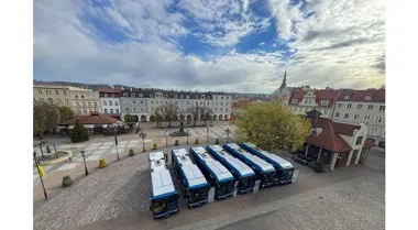 Sześć wodorowych autobusów wyjechało na trasy. Wejherowo zmienia transport