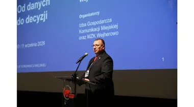 45 lat autobusów i nowe technologie. W Wejherowie rozmawiali o AI