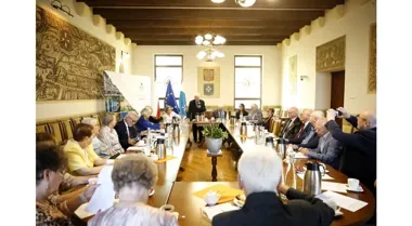 Posiedzenie w ratuszu i wizyta w Piaśnicy. Kombatanci spotkali się w Wejherowie
