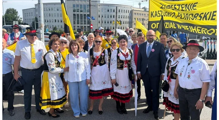 Kaszubska tradycja spotkała się w Gdyni. Wejherowo było częścią wielkiego święta