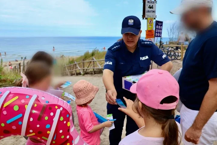 Plaża w Lubiatowie zamieniła się w lekcję bezpieczeństwa