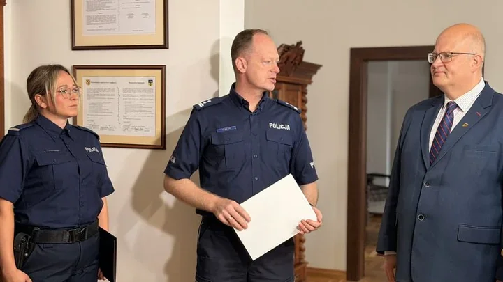 Pięciu policjantów z Wejherowa nagrodzonych za wzorową służbę