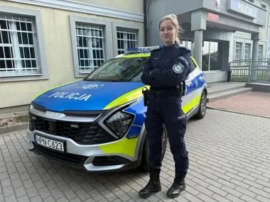 Policjantka po służbie ruszyła na pomoc. Rowerzysta miał niemal 3 promile