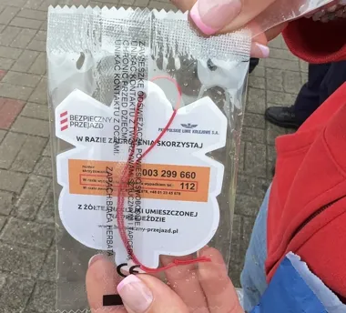 Kilka sekund na przejeździe może kosztować 2000 zł - policja ostrzega