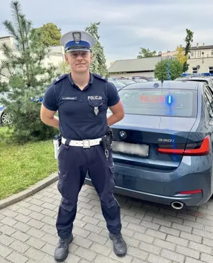 Prawie 3 promile i sądowy zakaz. Policjant zatrzymał kierowcę w Gowinie
