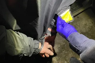 Żółty proszek przy mężczyźnie - policja w gminie Łęczyce potwierdziła metaamfetaminę