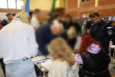 W Wejherowie policjanci pokazali kulisy służby - zainteresowanie było duże