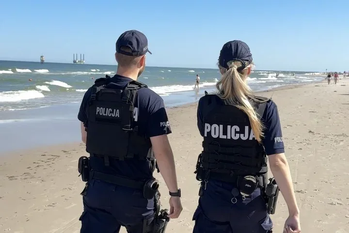 Upał w aucie i chwila nieuwagi. Policja z Wejherowa ostrzega