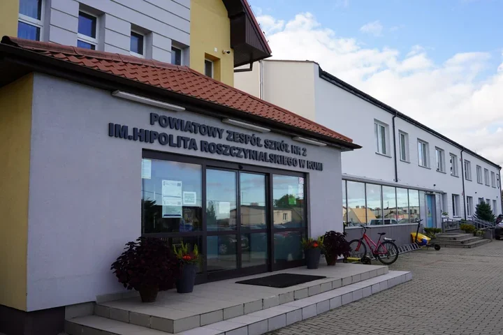 Dziewięć nowych pracowni w Rumi. Szkoła zyskała całe piętro