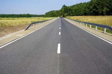 Pierwszy odcinek drogi Świetlino–Chmieleniec już po remoncie. To nie koniec prac